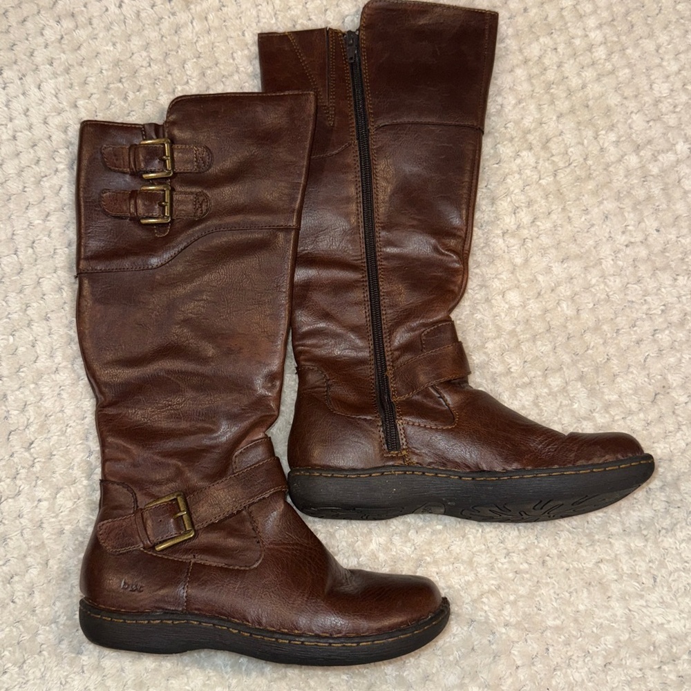 B.O.C Women's Walsh Brown Boots with Plaid Interior, size 6.5